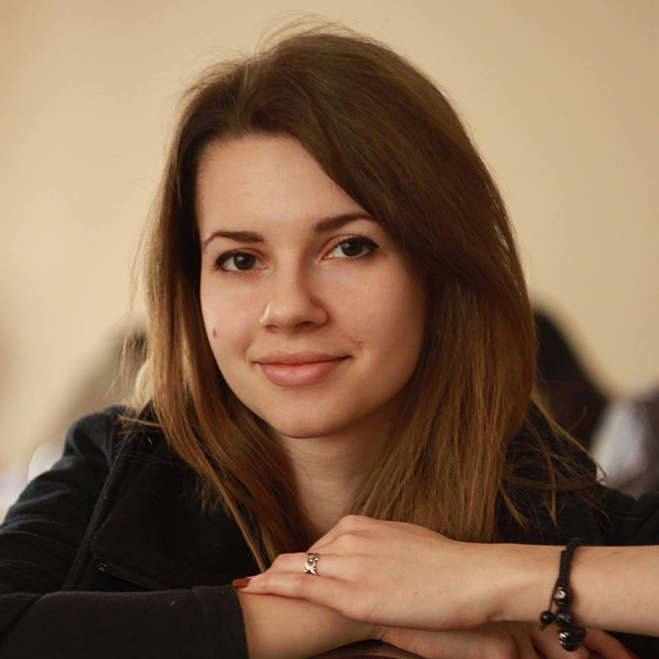 Юлія Гончаренко - фотограф, тележурналіст, хенд-мейд майстер