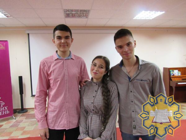 Літературно-музичний вечір першокурсників