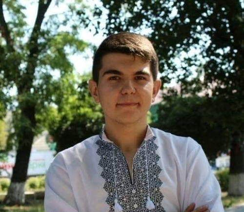 Максим Бричка — переможець літературного конкурсу «Жива троянда»
