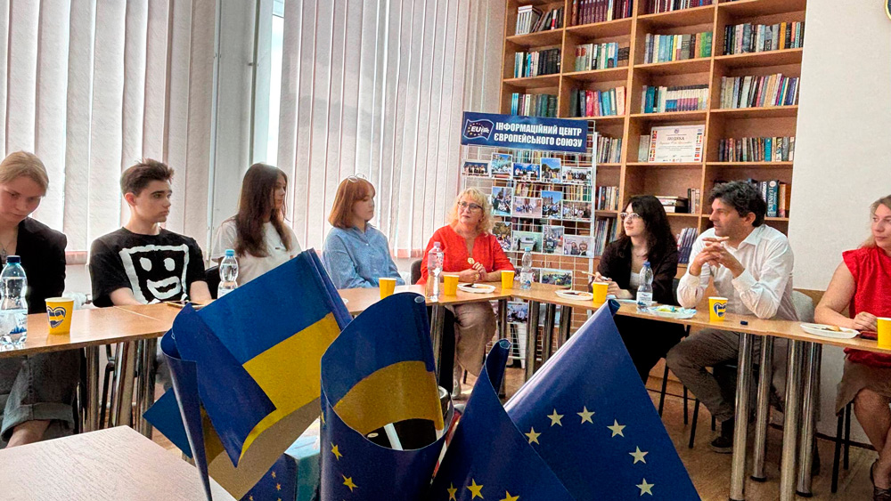 Європейський вектор розвитку: делегація ЄС відвідала ЦДУ ім. В. Винниченка!